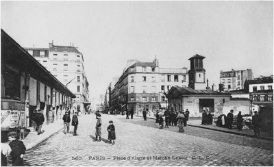 Postcard depicting Place d